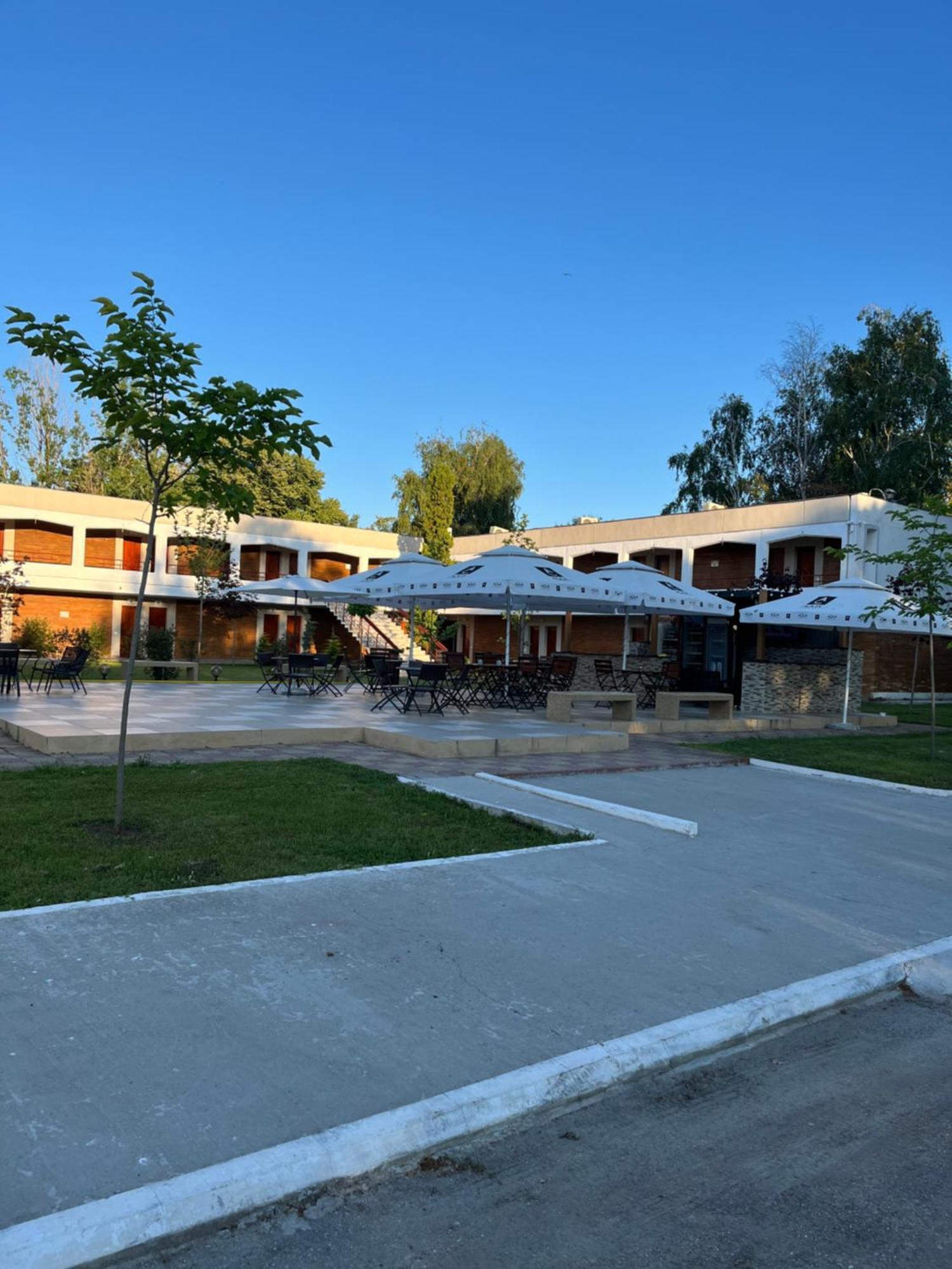 Hotel Selena Boutique Neptun Exterior photo